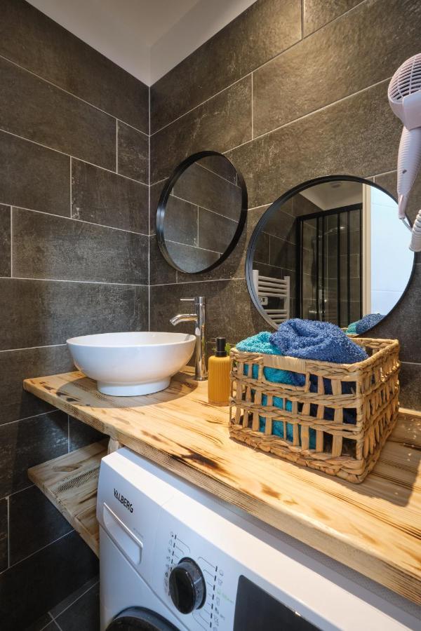 Place Carnot - Studio Tout Equipe Avec Jacuzzi Proche Toutes Commodites Καρκασόν Εξωτερικό φωτογραφία