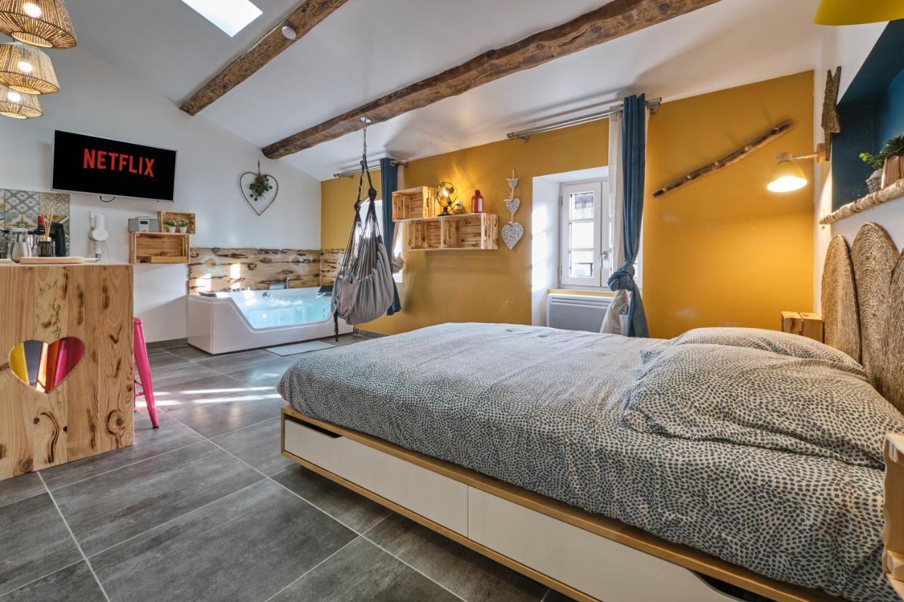 Place Carnot - Studio Tout Equipe Avec Jacuzzi Proche Toutes Commodites Καρκασόν Εξωτερικό φωτογραφία