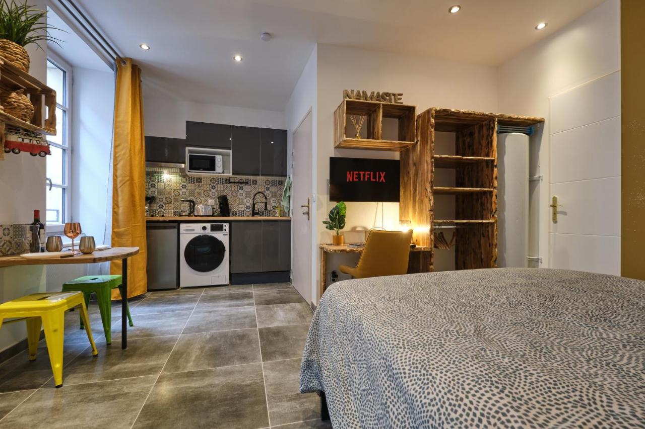 Place Carnot - Studio Tout Equipe Avec Jacuzzi Proche Toutes Commodites Καρκασόν Εξωτερικό φωτογραφία