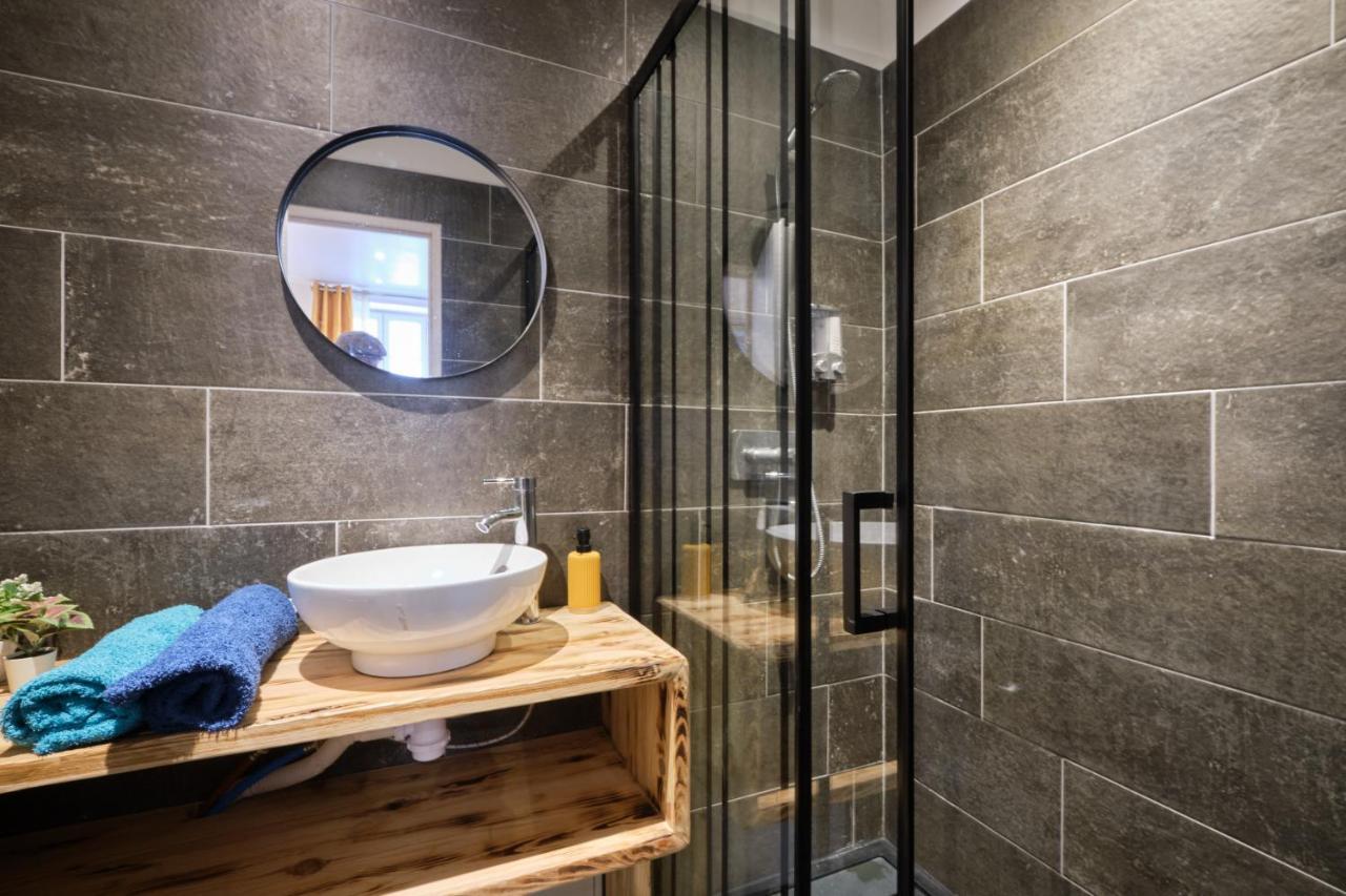 Place Carnot - Studio Tout Equipe Avec Jacuzzi Proche Toutes Commodites Καρκασόν Εξωτερικό φωτογραφία