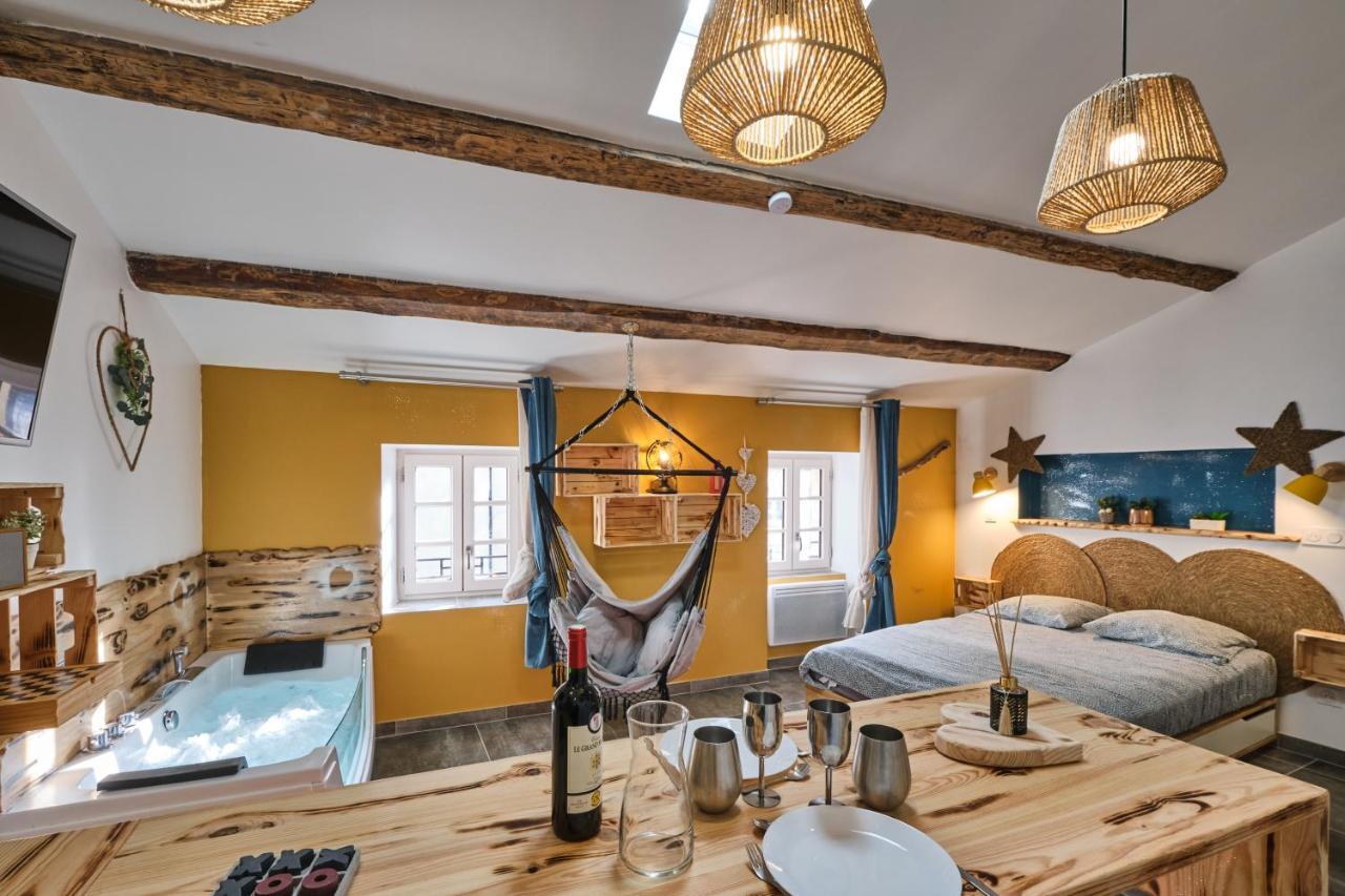 Place Carnot - Studio Tout Equipe Avec Jacuzzi Proche Toutes Commodites Καρκασόν Εξωτερικό φωτογραφία